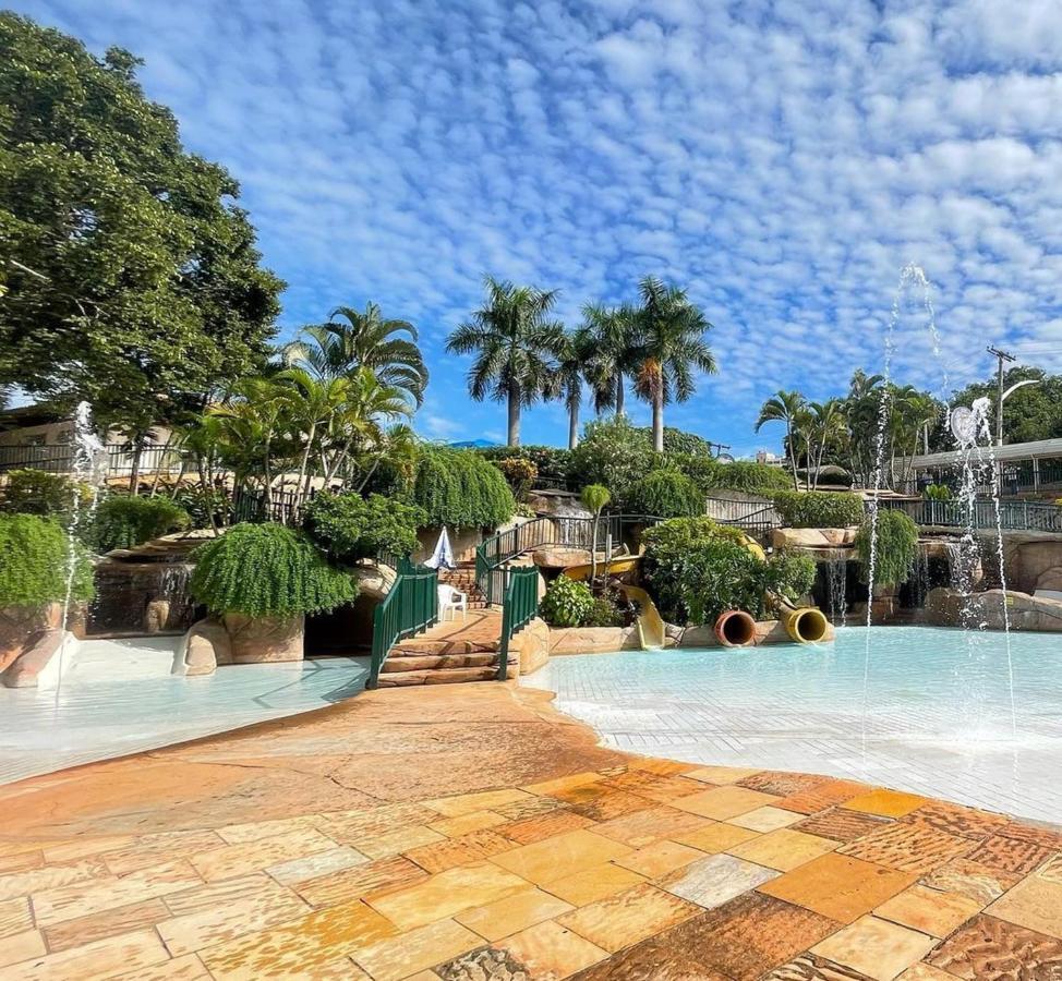 Caldas Novas - Diroma Fiori - Incluso 1 Acesso Ao Acqua Park Vulca - Oficial Exteriér fotografie